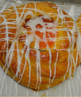 Pariser's Bakery - Apricot Danish