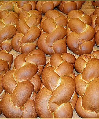 Pariser's Bakery - Egg Challah